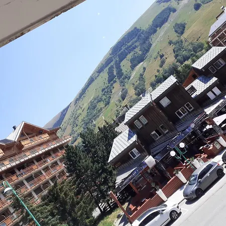 Le Cocon, Centre Station Apartment *